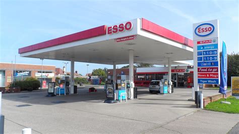 A single <b>Esso</b> car wash will cost between $12. . Esso near me